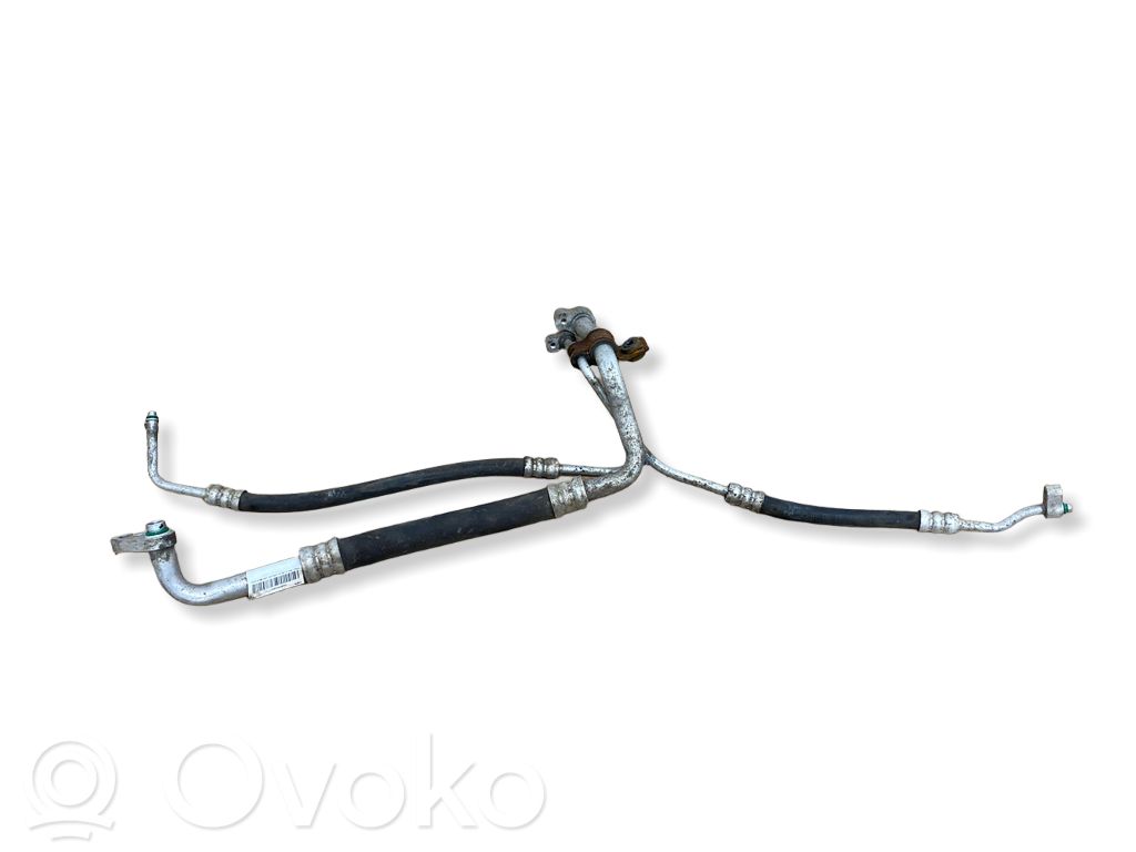 Tuyau de climatisation   103802500A