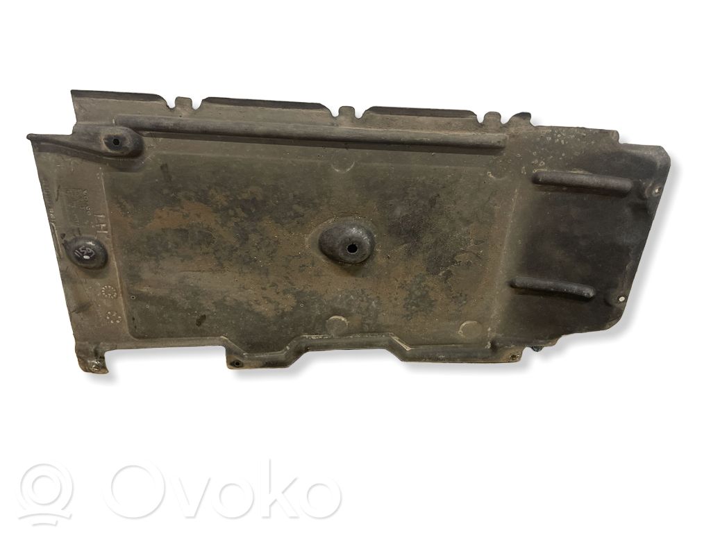 Volvo V40 Placa protectora del centro/medio 