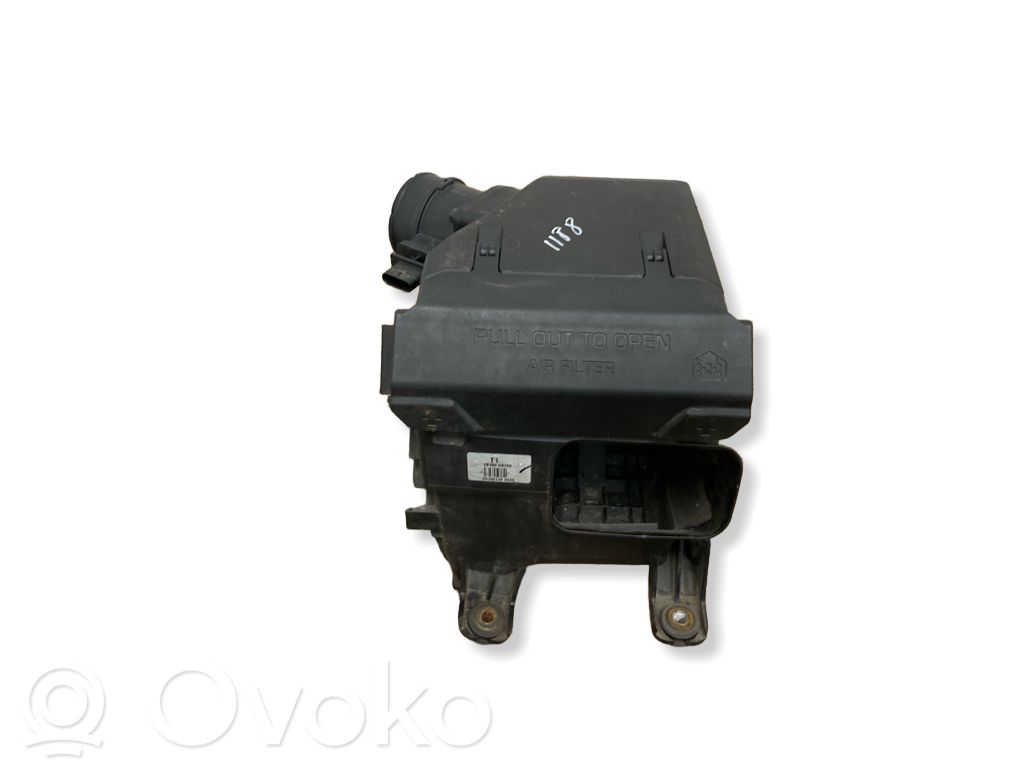 KIA Optima Oro filtro dėžė 