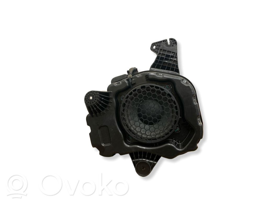 KIA Optima Subwoofer 