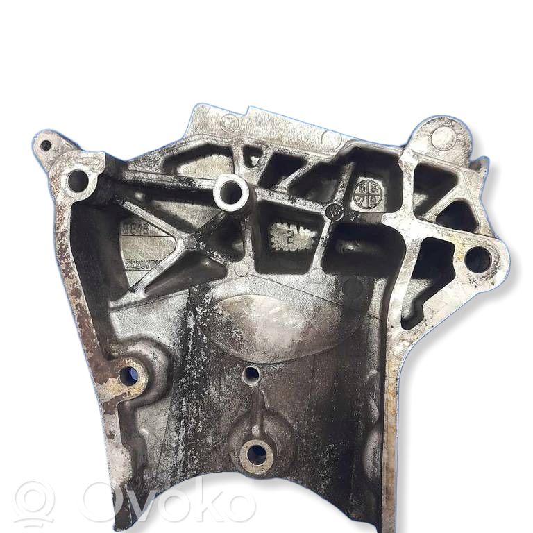 Engine mount bracket   55207012