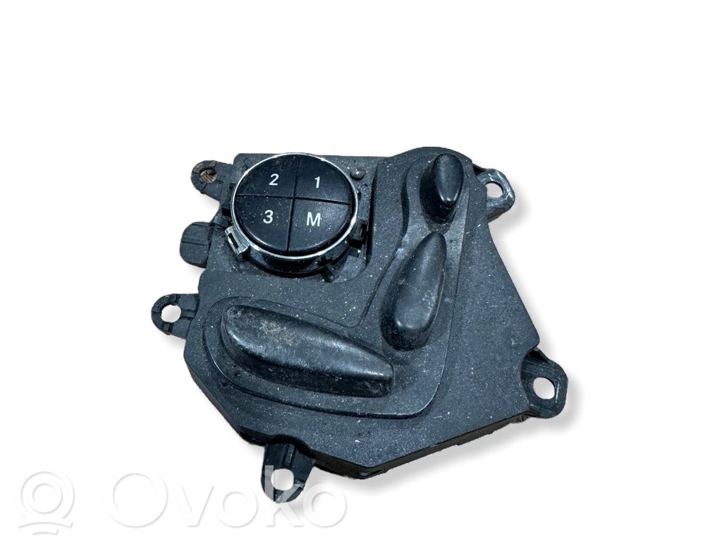 Mercedes-Benz E W211 Seat control switch 