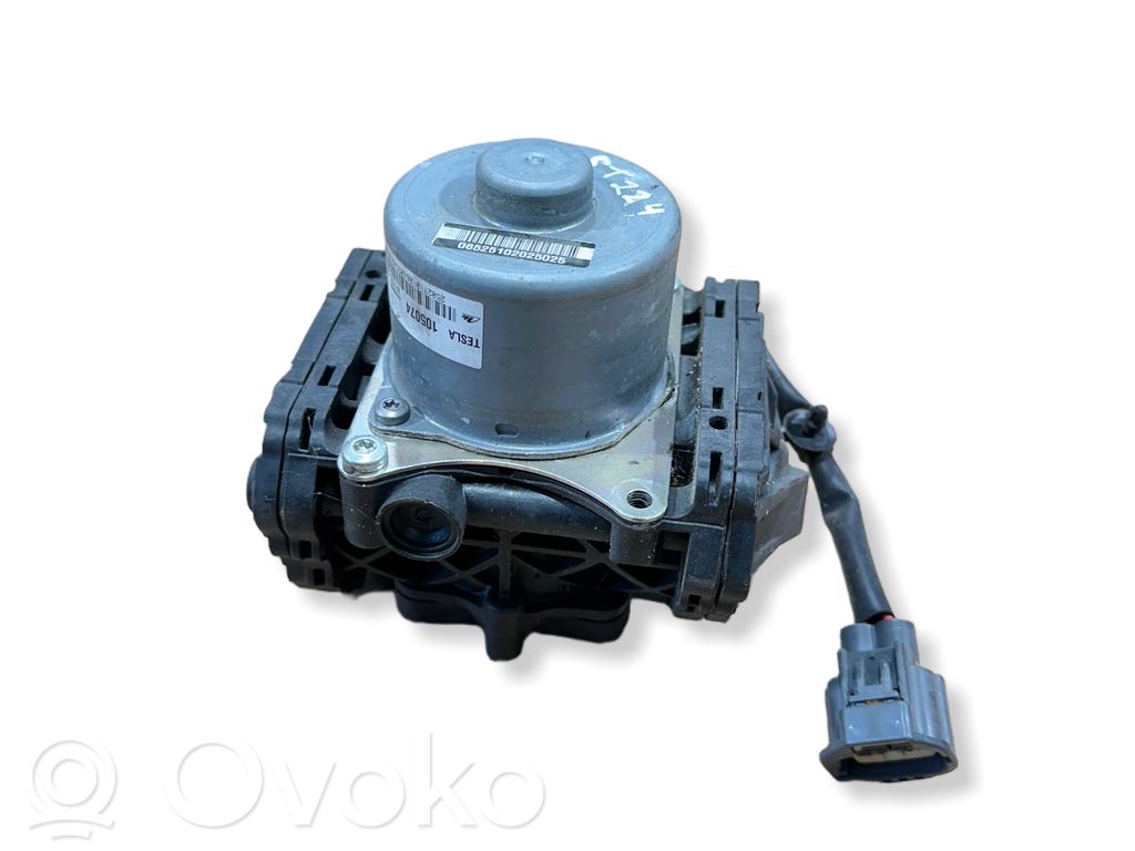 Vacuum pump   03710106404,105074