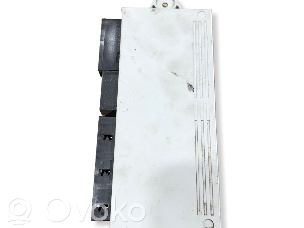 BMW 3 E90 E91 Seat control module 