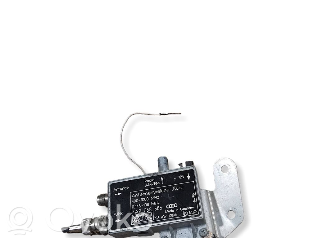 Audi A8 S8 D2 4D Antenna control unit 
