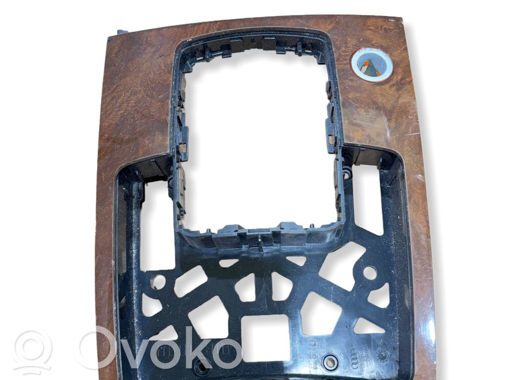 Audi Q7 4L Gear shifter surround trim plastic 