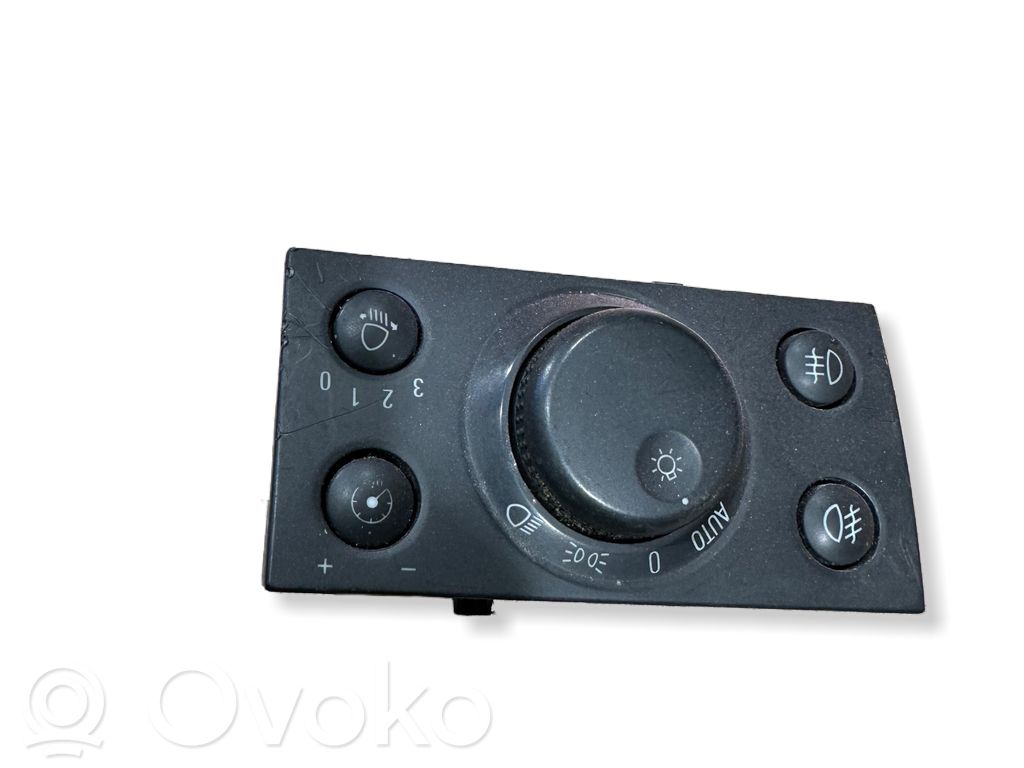 Opel Vectra C Light switch 