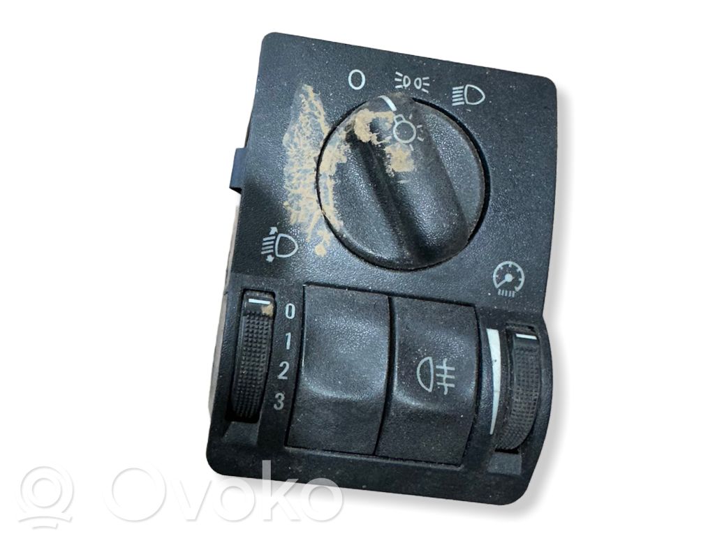 Opel Astra G Interruptor de luz 