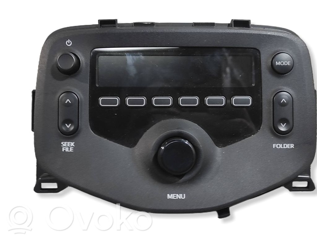Toyota Aygo AB40 Radio / CD/DVD atskaņotājs / navigācija 
