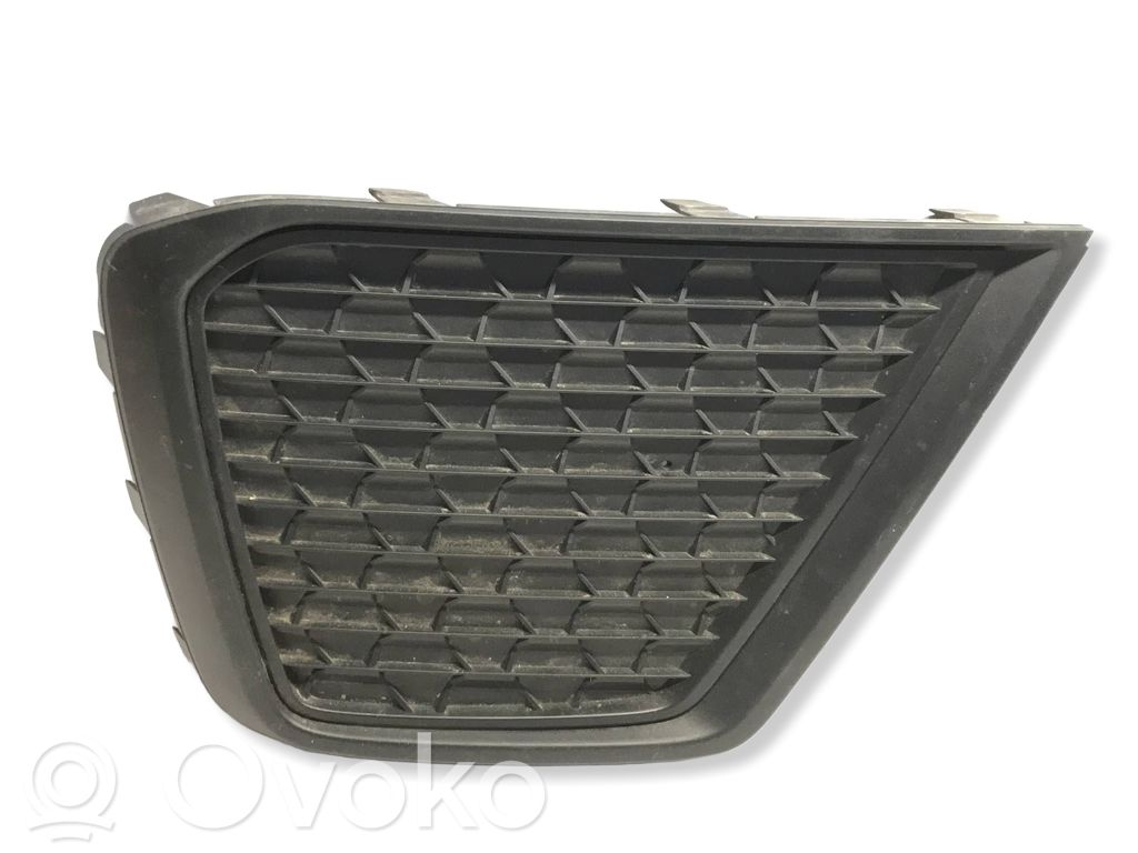 Audi A1 Front bumper lower grill 
