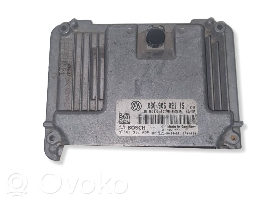 Volkswagen PASSAT B6 Engine control unit/module 