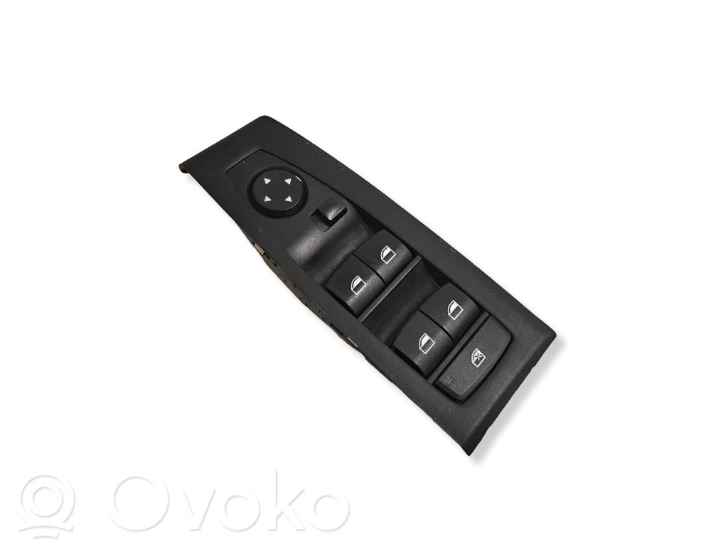 BMW 2 F46 Elektrinių langų jungtukas 