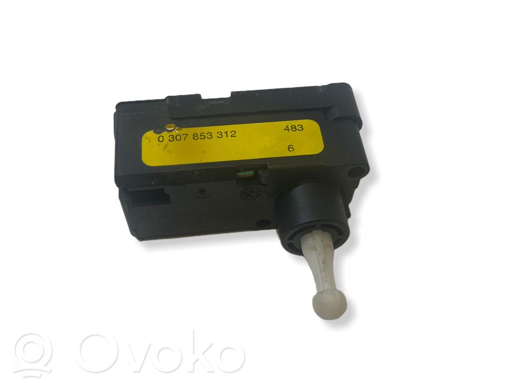 Volvo V50 Moteur de réglage du niveau des phares 