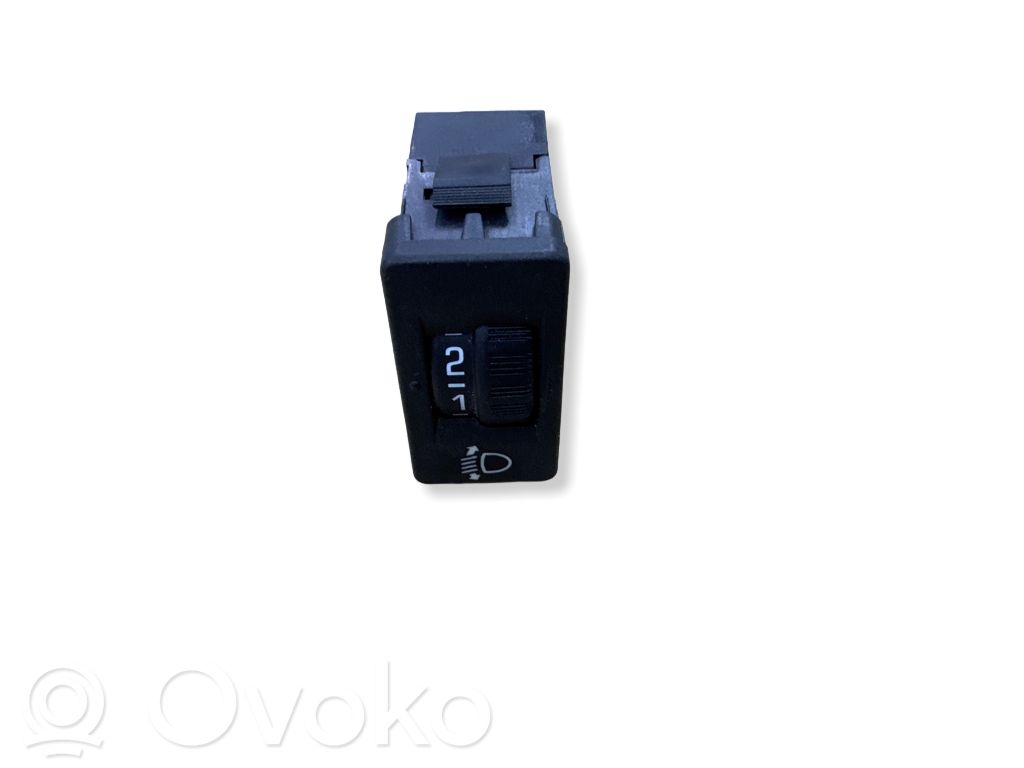 Peugeot 308 Headlight level height control switch 