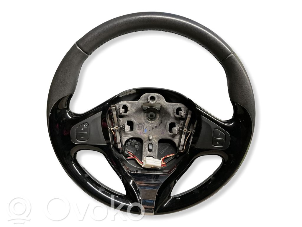 Renault Clio IV Stūre 