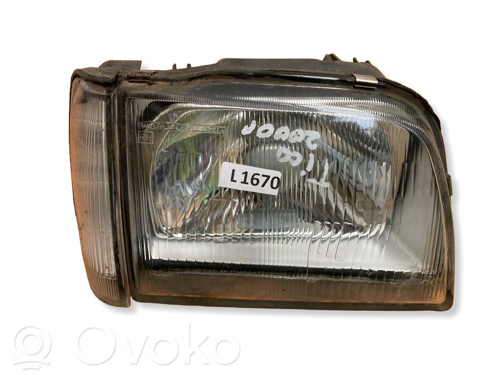Headlight/headlamp   1040193