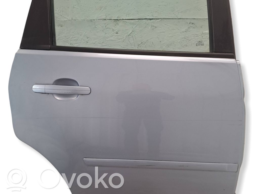 Rear door
