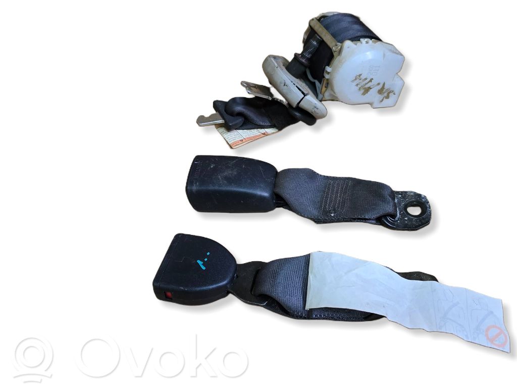 Suzuki Ignis Hebilla del cinturón de seguridad trasero 