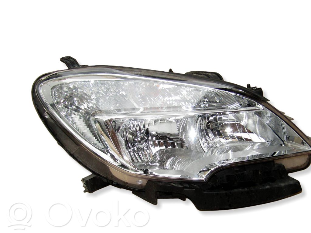 Opel Mokka Lampa przednia 
