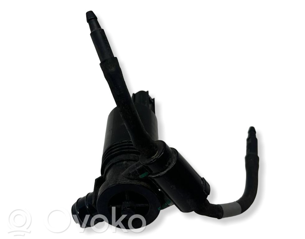 Windscreen/windshield washer pump   1007149,120706,1207062D