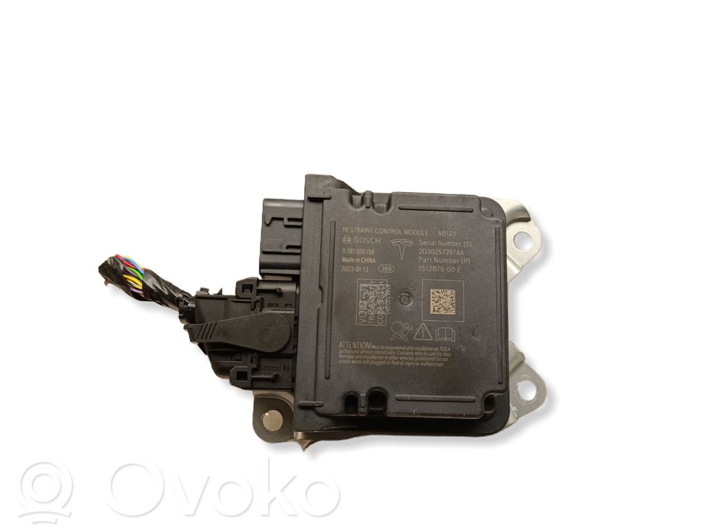 Tesla Model Y Airbag control unit/module 