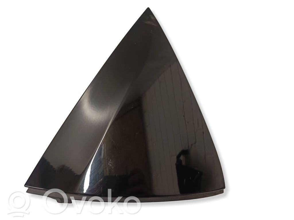 Moldura de la puerta trasera   68227308AC,107854
