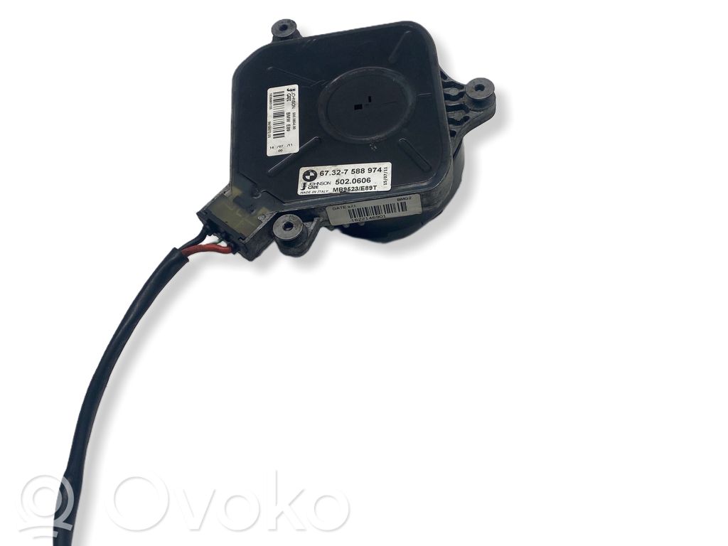 BMW 3 E90 E91 Elektrisks radiatoru ventilators 