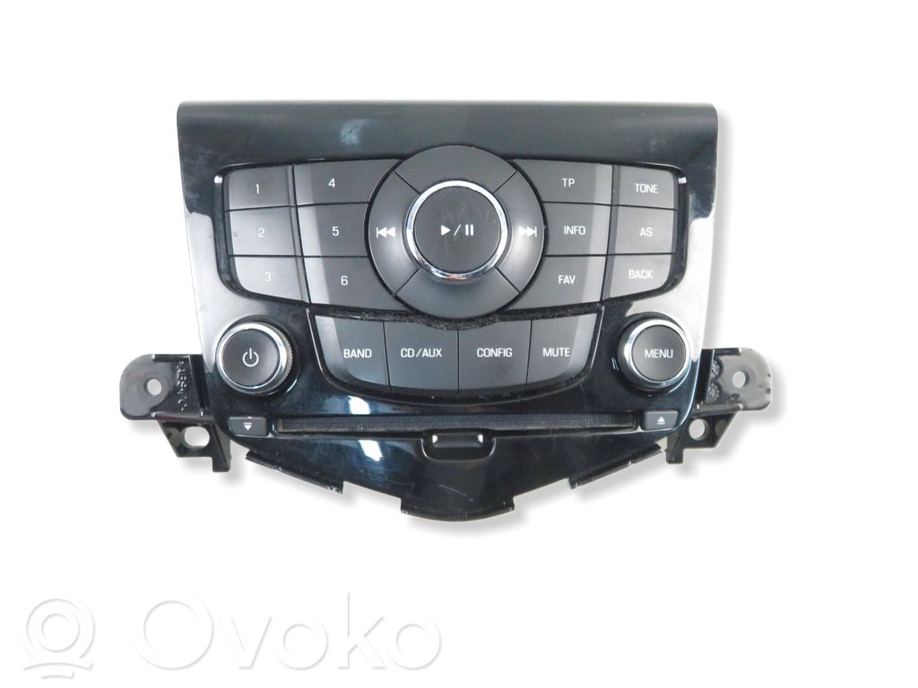 Chevrolet Cruze Unidad delantera de radio/CD/DVD/GPS 