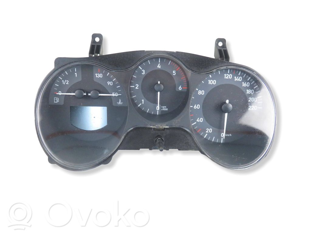 Seat Leon (1P) Speedometer (instrument cluster) 