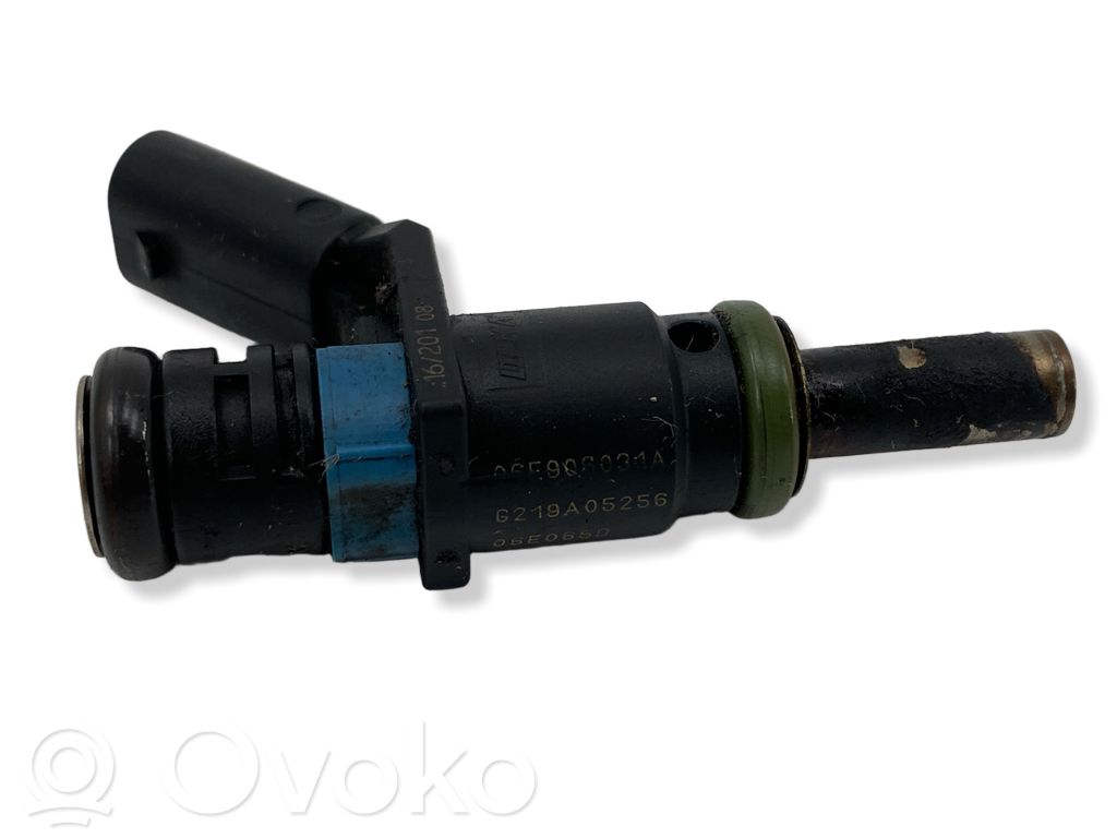 Audi Q7 4M Inyector de combustible 
