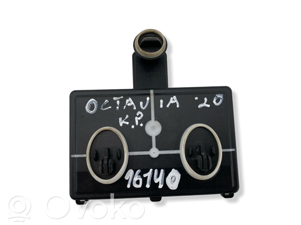 Skoda Octavia Mk3 (5E) Door control unit/module 