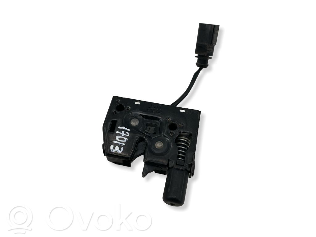 Audi Q3 8U Engine bonnet/hood lock/catch 