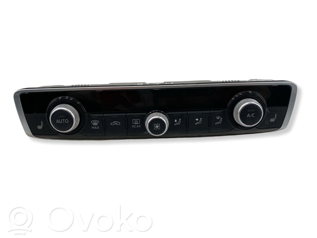 Climate control unit   8V0820043D