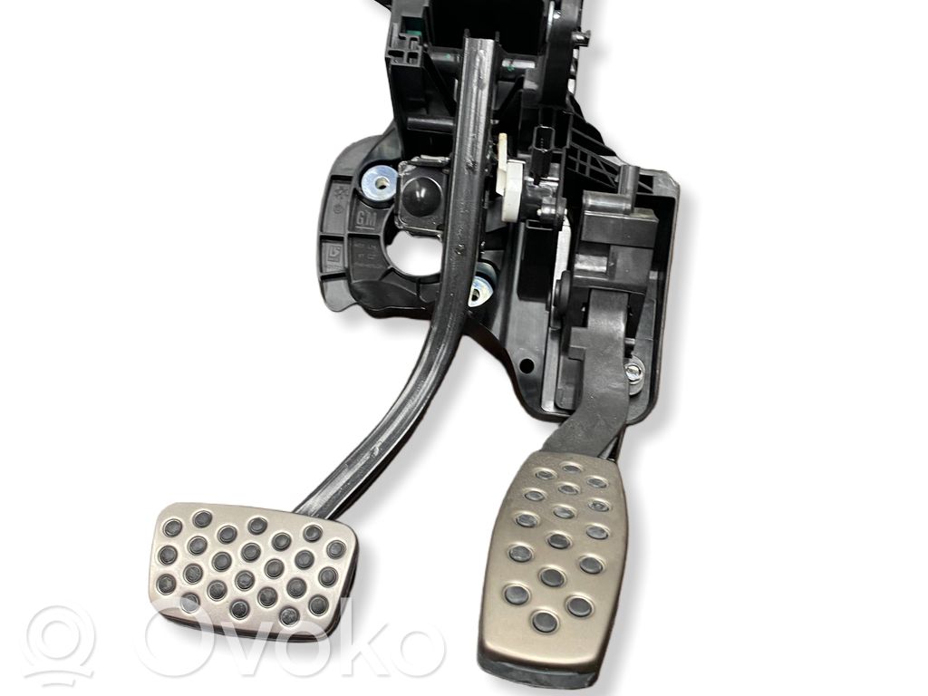 Accelerator pedal position sensor   84478591