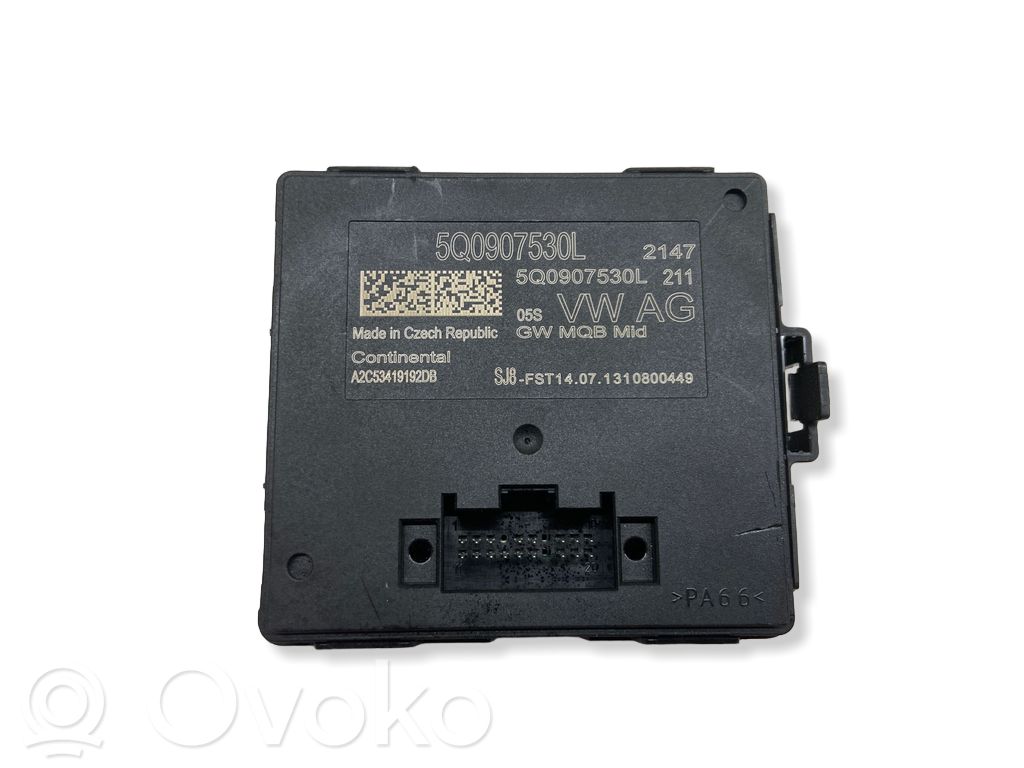Volkswagen Golf VII Gateway control module 