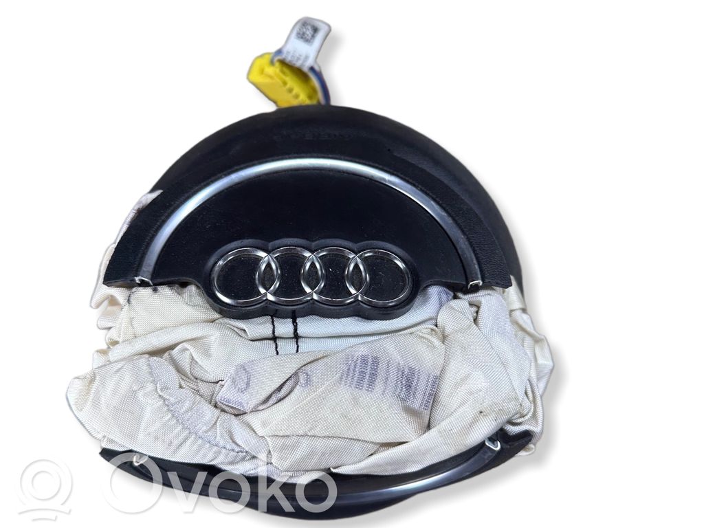 Audi A1 Vairo oro pagalvė 