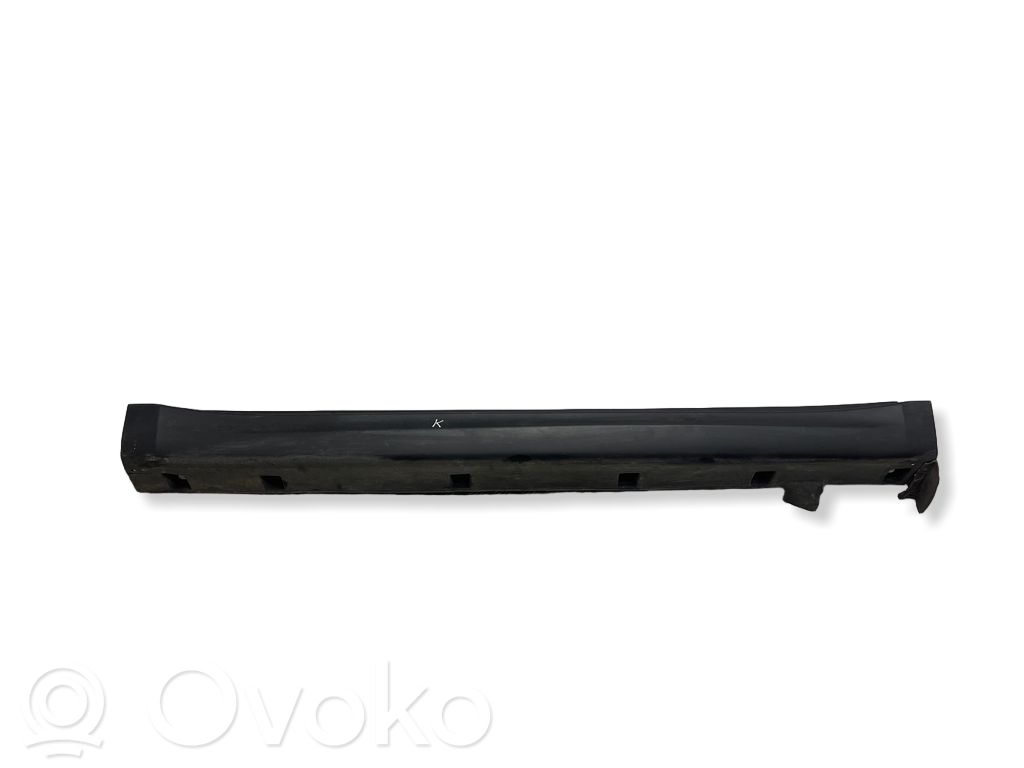 Suzuki Vitara (LY) Listón 