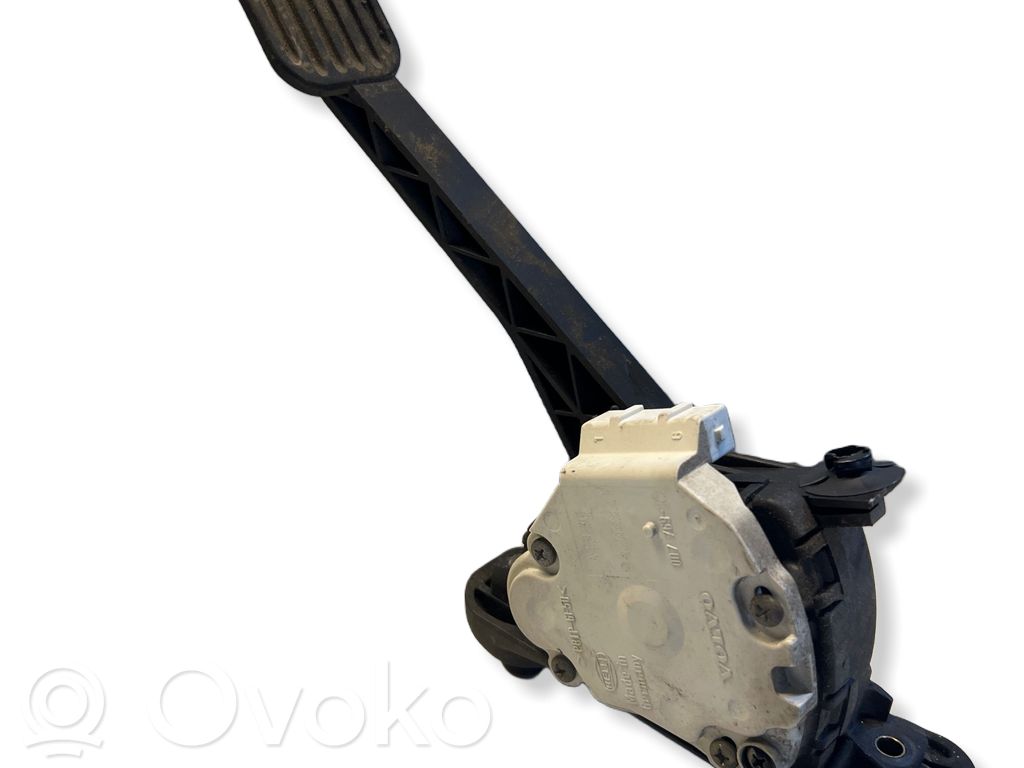 Volvo S60 Pedał gazu / przyspieszenia 