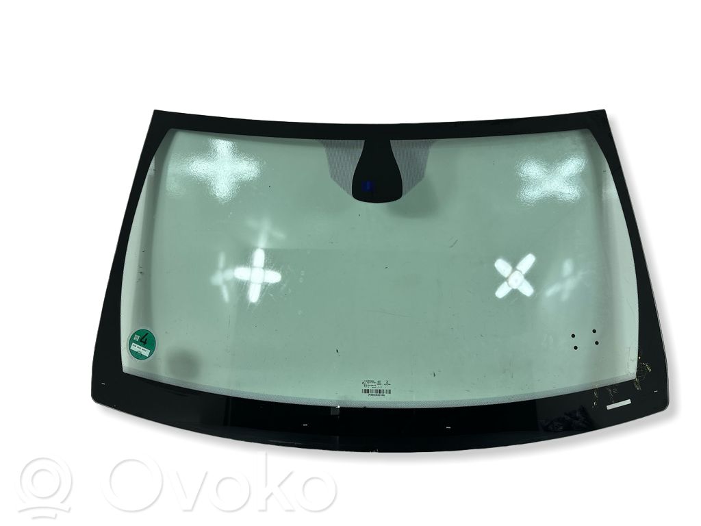 Jeep Grand Cherokee Front windscreen/windshield window 