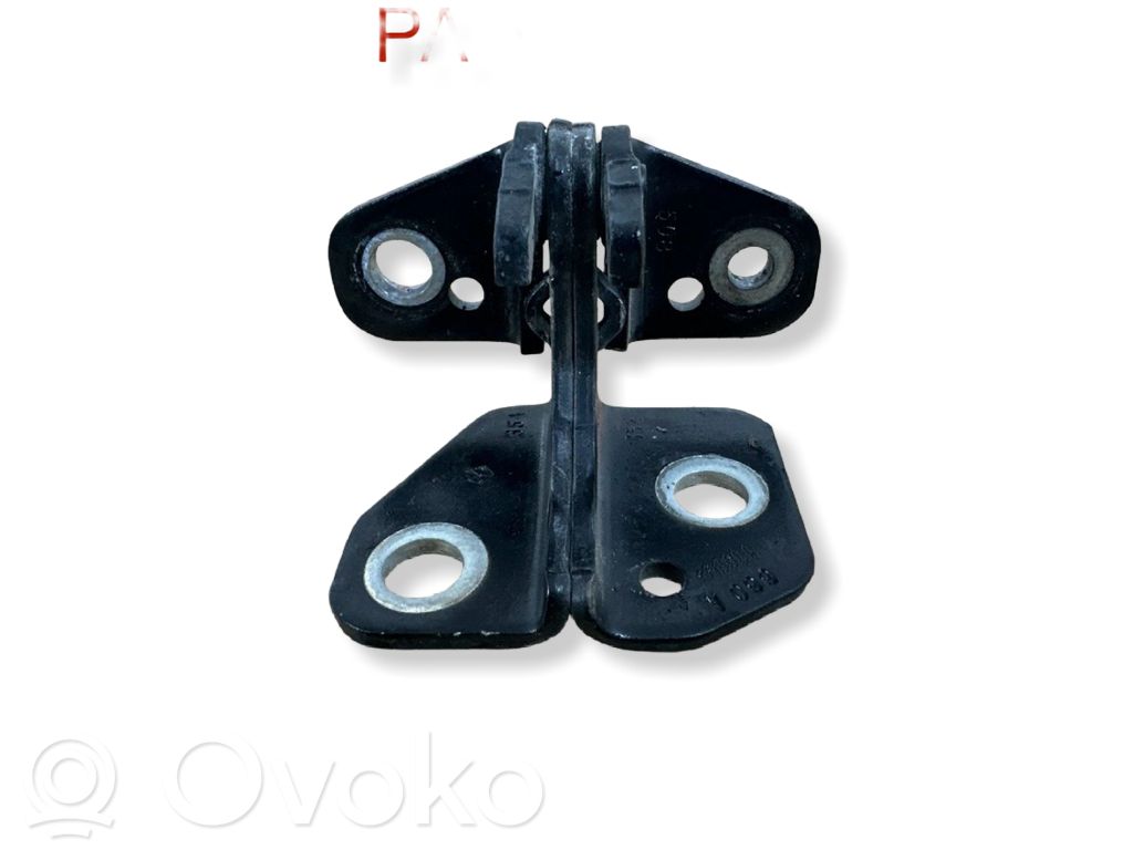 Jeep Grand Cherokee Rear door upper hinge 