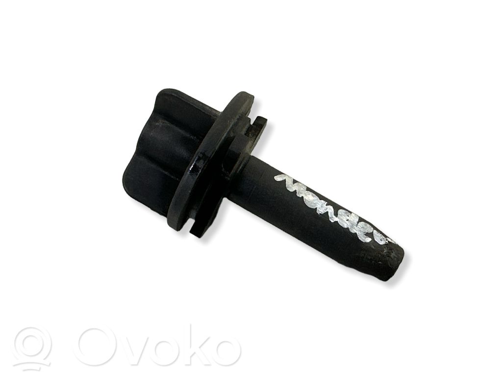 Ford Mondeo MK V Staffa del pannello di supporto del radiatore 