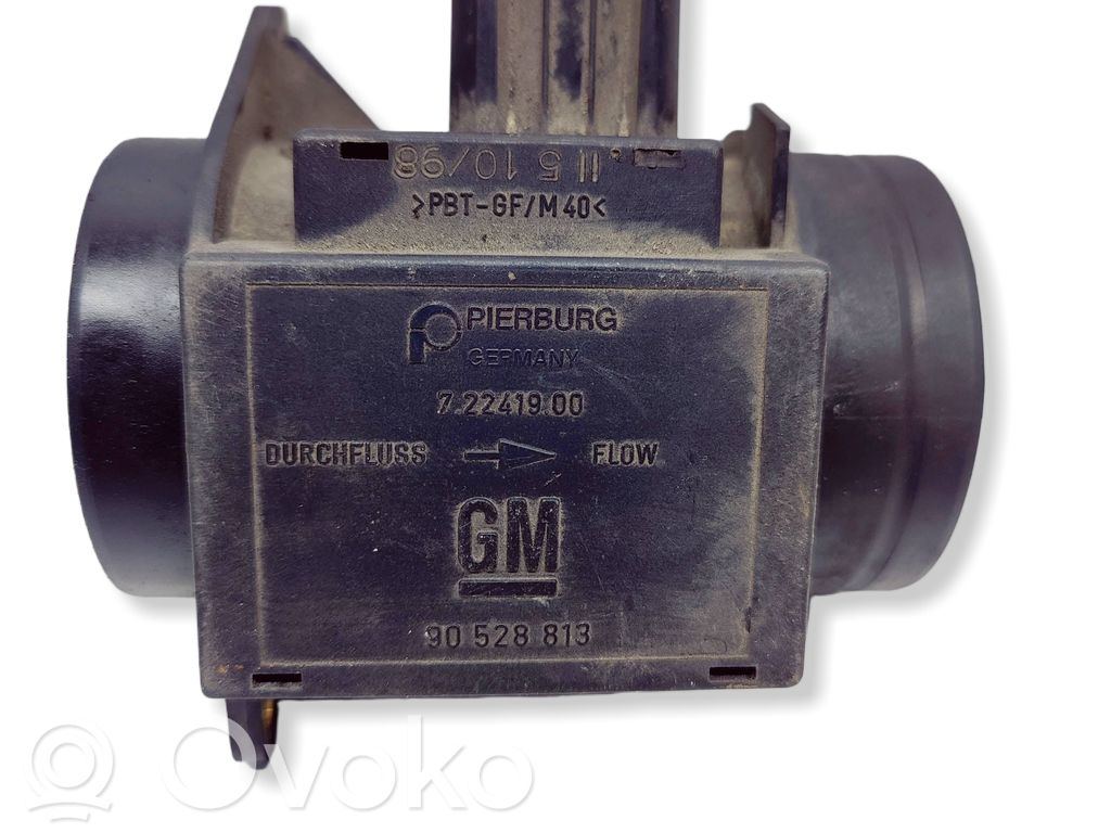 Opel Omega B1 Mass air flow meter 