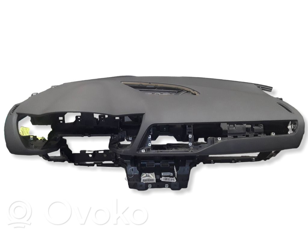 Citroen C5 Panelis 
