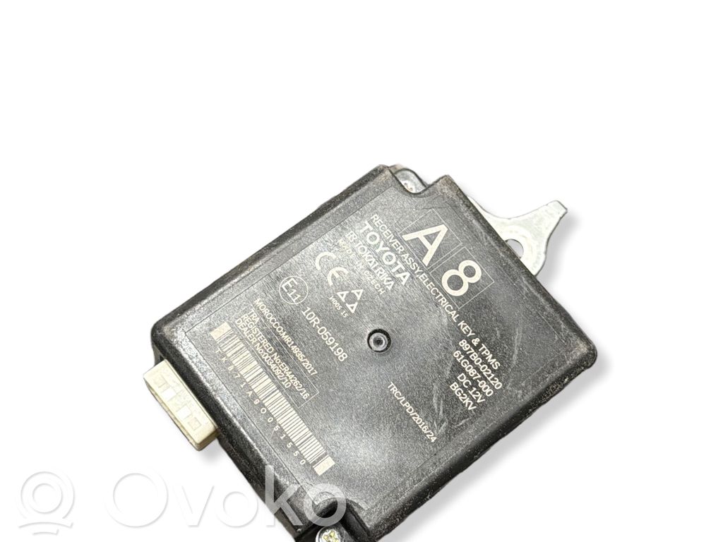 Unidad de control/módulo de la puerta   897B002120