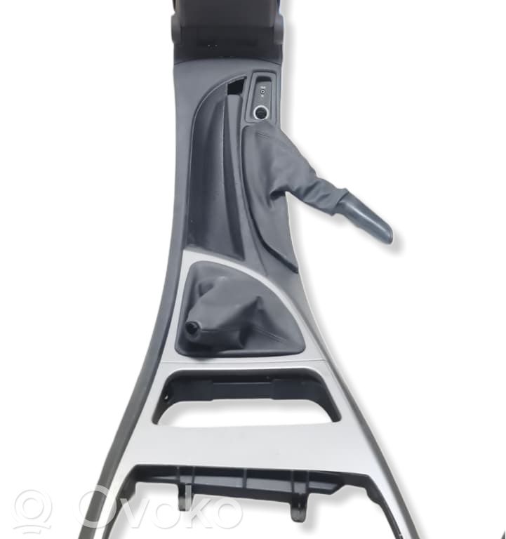 Center console   51166953495,51167143596,7129141,51466953484