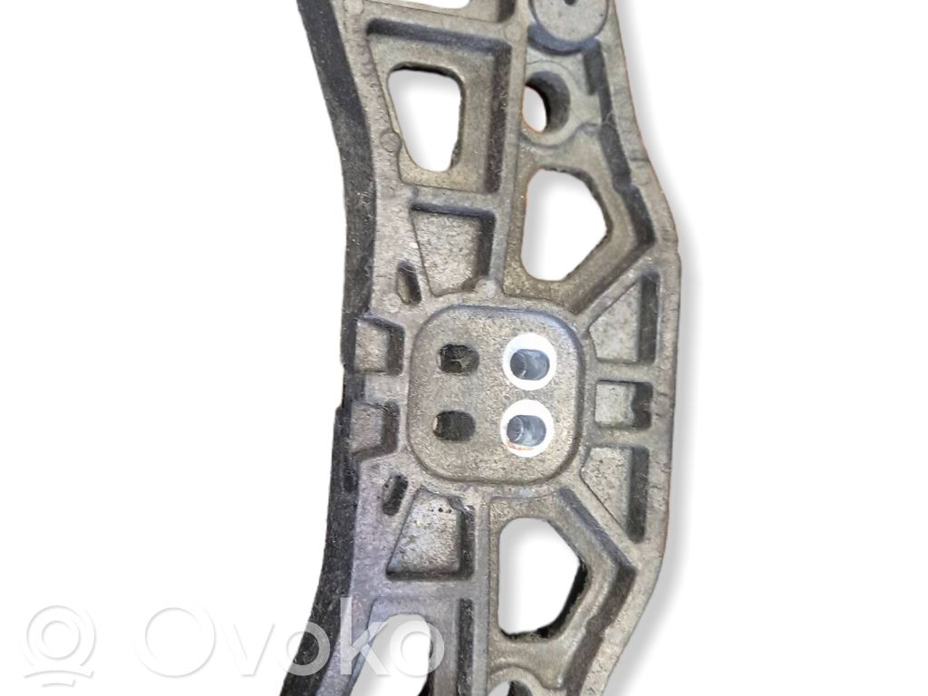 Dodge Challenger Gearbox mounting bracket 
