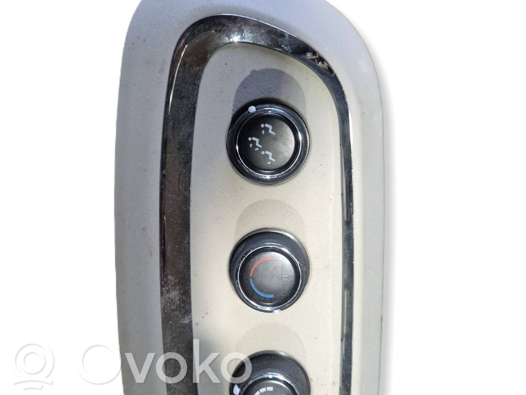 Dodge Durango III Climate control unit 