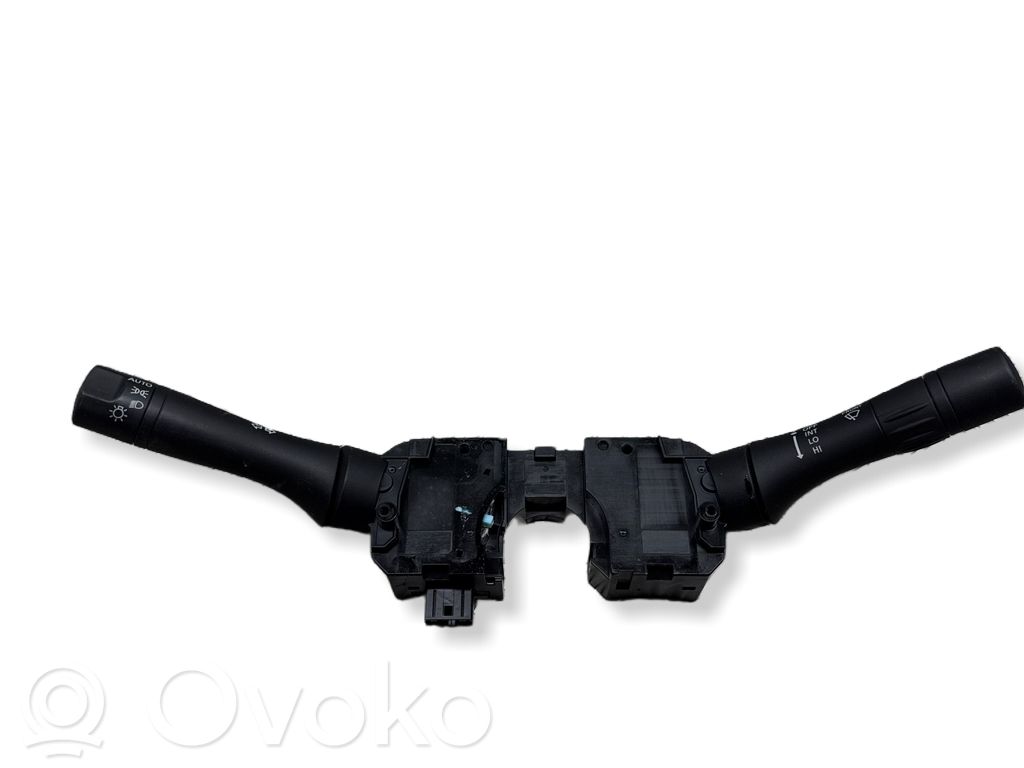 Indicator stalk