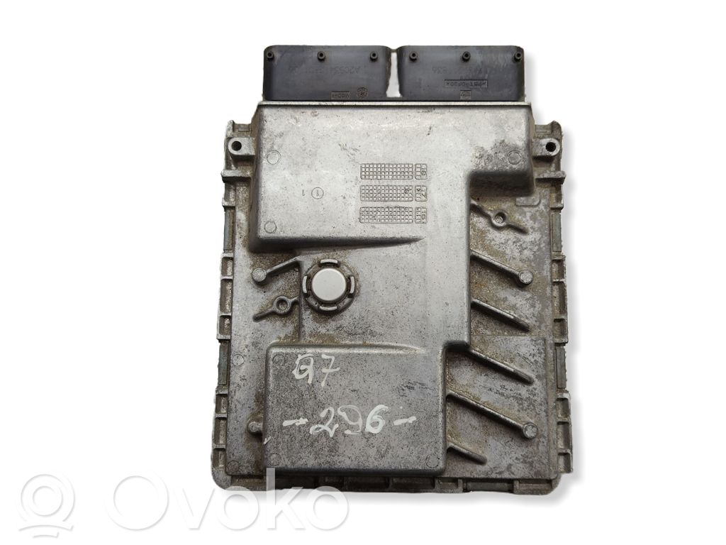 Audi Q7 4M Engine control unit/module 