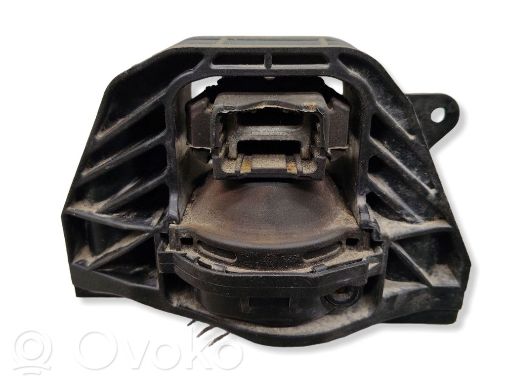 Opel Corsa F Engine mount bracket 